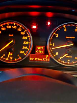 BMW-320i-2.0 16V GASOLINA 4P AUTOMÁTICO BMW-320i-2008