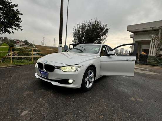 BMW-320i-2.0 16V TURBO ACTIVE FLEX 4P AUTOMÁTICO BMW-320i-2014