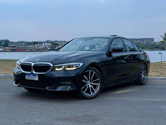 BMW 320i 2.0 16V TURBO GASOLINA SPORT GP AUTOMÁTICO