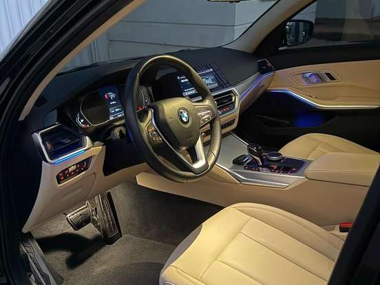 BMW-320i-2.0 16V TURBO GASOLINA SPORT GP AUTOMÁTICO BMW-320i-2021