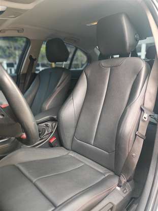 BMW-320i-2012