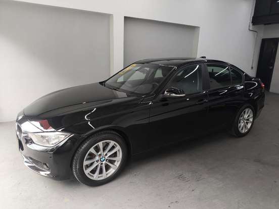 BMW-328i-2013