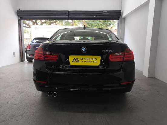 BMW-328i-2013