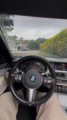 BMW-528i-2015