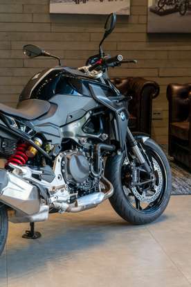 BMW-F 900 R-2025
