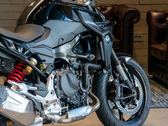 BMW-F 900 R BMW-F 900 R-2025