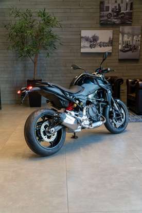 BMW-F 900 R-2025