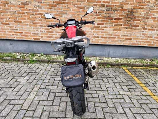 BMW-G 310 GS-2024
