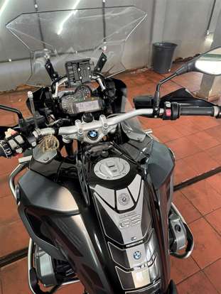 BMW-R 1200 GS ADVENTURE TRIPLE BLACK-2017