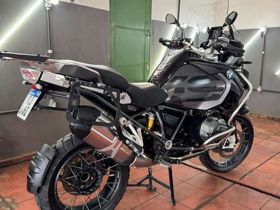 BMW-R 1200 GS ADVENTURE TRIPLE BLACK BMW-R 1200 GS ADVENTURE TRIPLE BLACK-2017