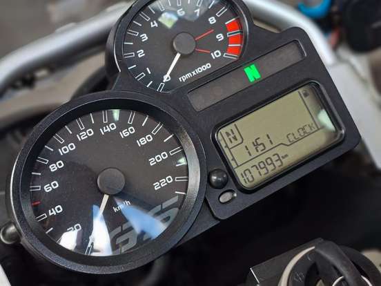 BMW-R 1200 RT BMW-R 1200 RT-2012