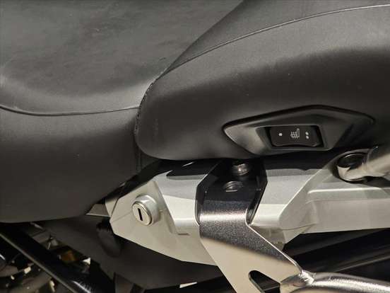 BMW-R 1250 GS ADVENTURE PREMIUM TRIPLE BLACK-2023