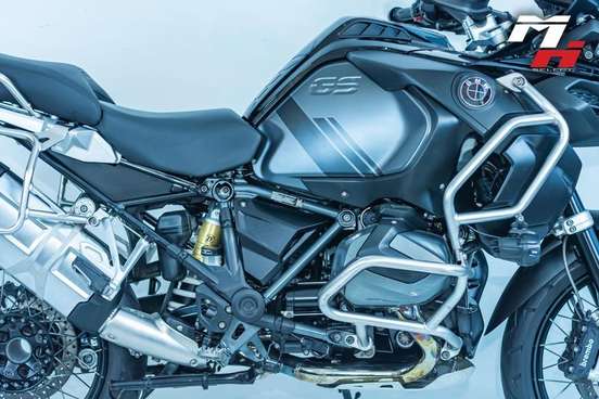 BMW-R 1250 GS ADVENTURE PREMIUM TRIPLE BLACK-2023