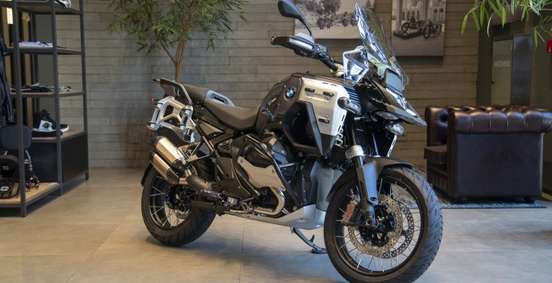 BMW-R 1300 GS ADVENTURE TRIPLE BLACK-2026