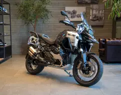 BMW R 1300 GS ADVENTURE TRIPLE BLACK BMW R 1300 GS ADVENTURE TRIPLE BLACK