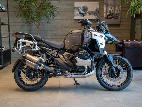 BMW-R 1300 GS ADVENTURE TRIPLE BLACK BMW-R 1300 GS ADVENTURE TRIPLE BLACK-2026