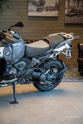 BMW-R 1300 GS ADVENTURE TRIPLE BLACK-2026