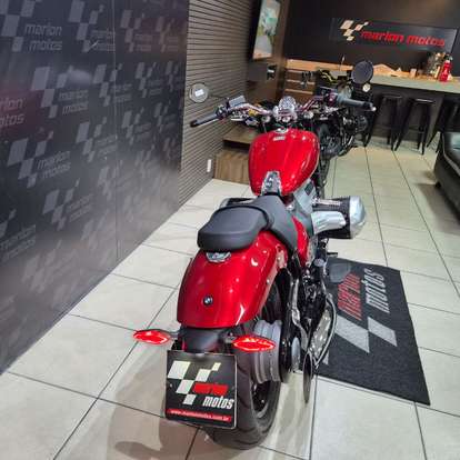 BMW-R 18-2023