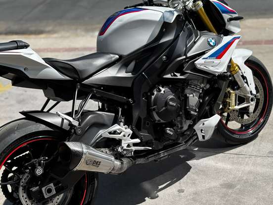BMW-S 1000 R BMW-S 1000 R-2017