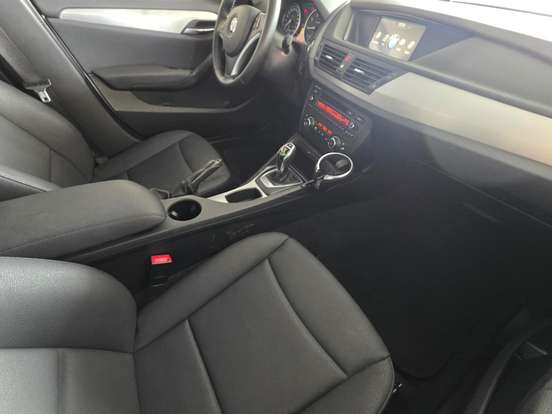 BMW-X1-2.0 16V TURBO GASOLINA SDRIVE20I 4P AUTOMÁTICO BMW-X1-2012