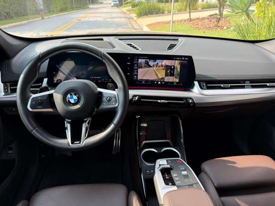 BMW-X1-2024
