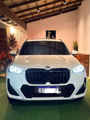 BMW-X1-2023