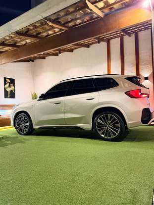 BMW-X1-2023