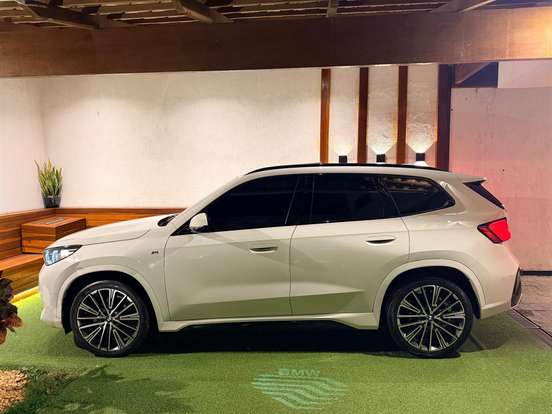 BMW-X1-2.0 16V TURBO GASOLINA SDRIVE20I M SPORT STEPTRONIC BMW-X1-2023