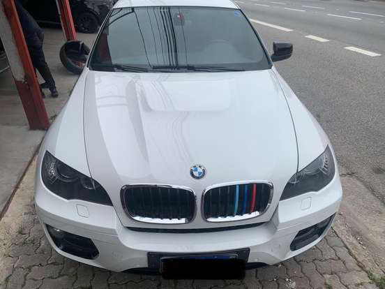 BMW-X5-2012