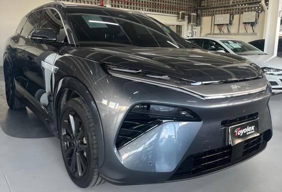 BYD ATTO 8 1.5 TURBO PHEV AWD AUTOMÁTICO