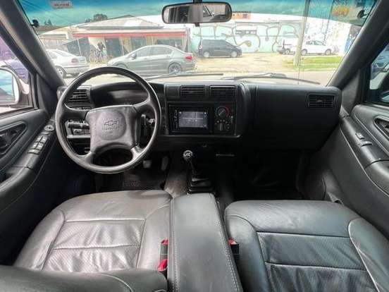 CHEVROLET-BLAZER-2.2 MPFI DLX 4X2 8V GASOLINA 4P MANUAL CHEVROLET-BLAZER-2000