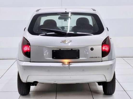 CHEVROLET-CELTA-2015