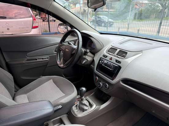 CHEVROLET-COBALT-2014