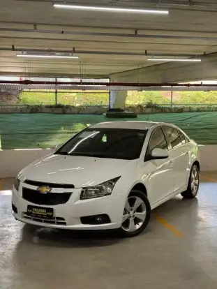 CHEVROLET-CRUZE-2013