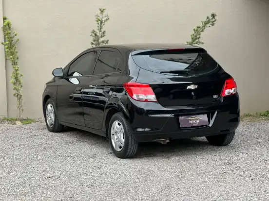 CHEVROLET-ONIX-1.0 MPFI JOY 8V FLEX 4P MANUAL CHEVROLET-ONIX-2017