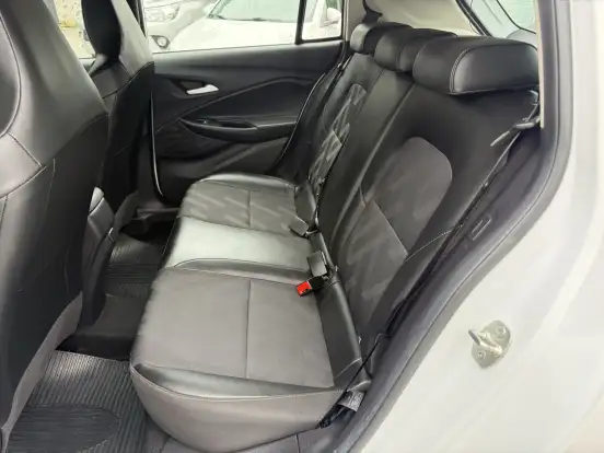 CHEVROLET-ONIX-2025