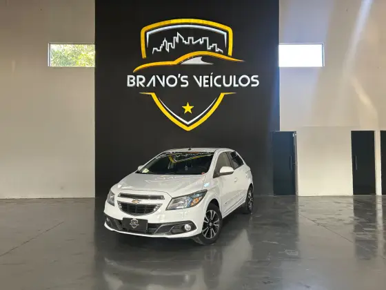 CHEVROLET ONIX 1.4 MPFI LT 8V FLEX 4P MANUAL