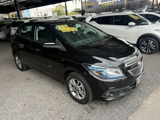 CHEVROLET ONIX 1.4 MPFI LTZ 8V FLEX 4P AUTOMÁTICO