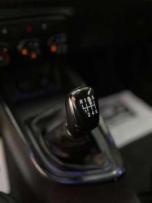 CHEVROLET-ONIX-2020