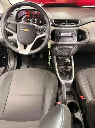 CHEVROLET-ONIX-2019