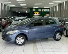 CHEVROLET ONIX 1.0 MPFI LT 8V FLEX 4P MANUAL CHEVROLET ONIX 1.0 MPFI LT 8V FLEX 4P MANUAL