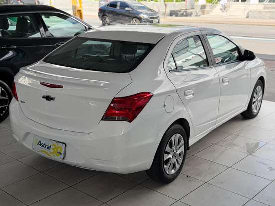 CHEVROLET-ONIX-1.0 TURBO FLEX PLUS PREMIER MIDNIGHT AUTOMÁTICO CHEVROLET-ONIX-2021