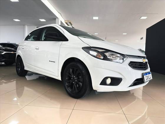CHEVROLET ONIX 1.4 MPFI ADVANTAGE 8V FLEX 4P AUTOMÁTICO