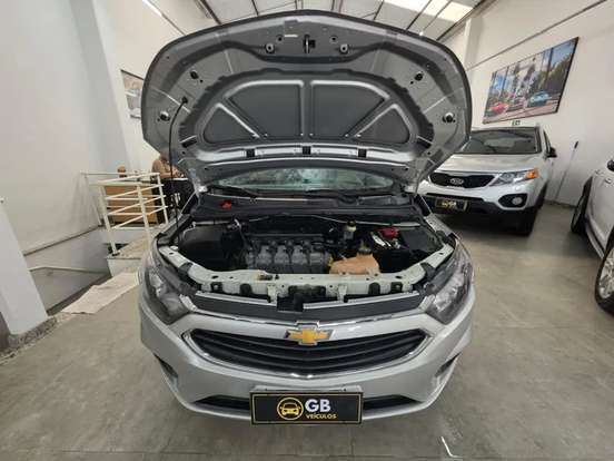 CHEVROLET-ONIX-2018