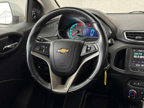 CHEVROLET-ONIX-1.4 MPFI LTZ 8V FLEX 4P AUTOMÁTICO CHEVROLET-ONIX-2015