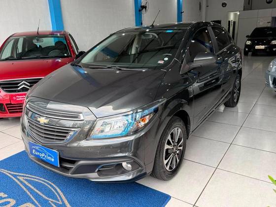 CHEVROLET ONIX 1.4 MPFI LTZ 8V FLEX 4P AUTOMÁTICO