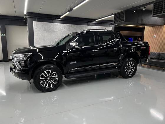CHEVROLET S10 2.8 16V TURBO DIESEL HIGH COUNTRY CD 4X4 AUTOMÁTICO