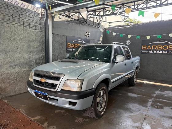 CHEVROLET S10 2.8 EXECUTIVE 4X4 CD 12V TURBO ELECTRONIC INTERCOOLER DIESEL 4P MANUAL