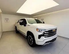 CHEVROLET SILVERADO 5.3 V8 GASOLINA 1500 HIGH COUNTRY 4X4 AUTOMÁTICO CHEVROLET SILVERADO 5.3 V8 GASOLINA 1500 HIGH COUNTRY 4X4 AUTOMÁTICO