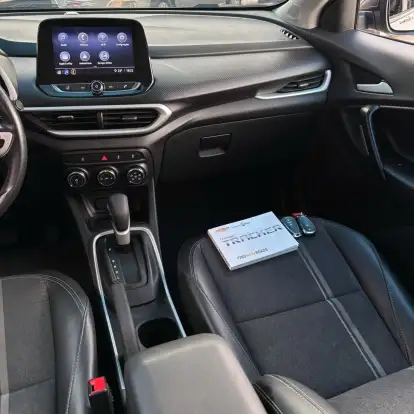 CHEVROLET-TRACKER-2020